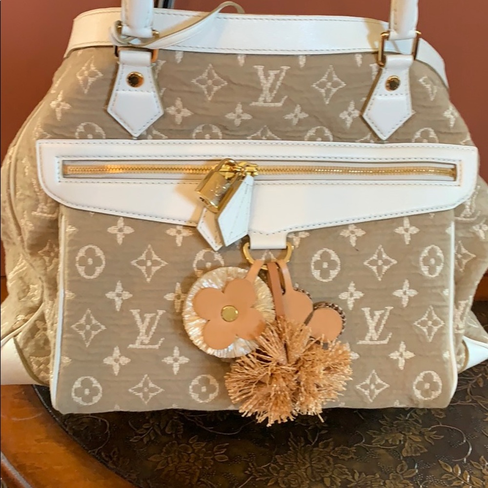 Louis Vuitton Neverfull